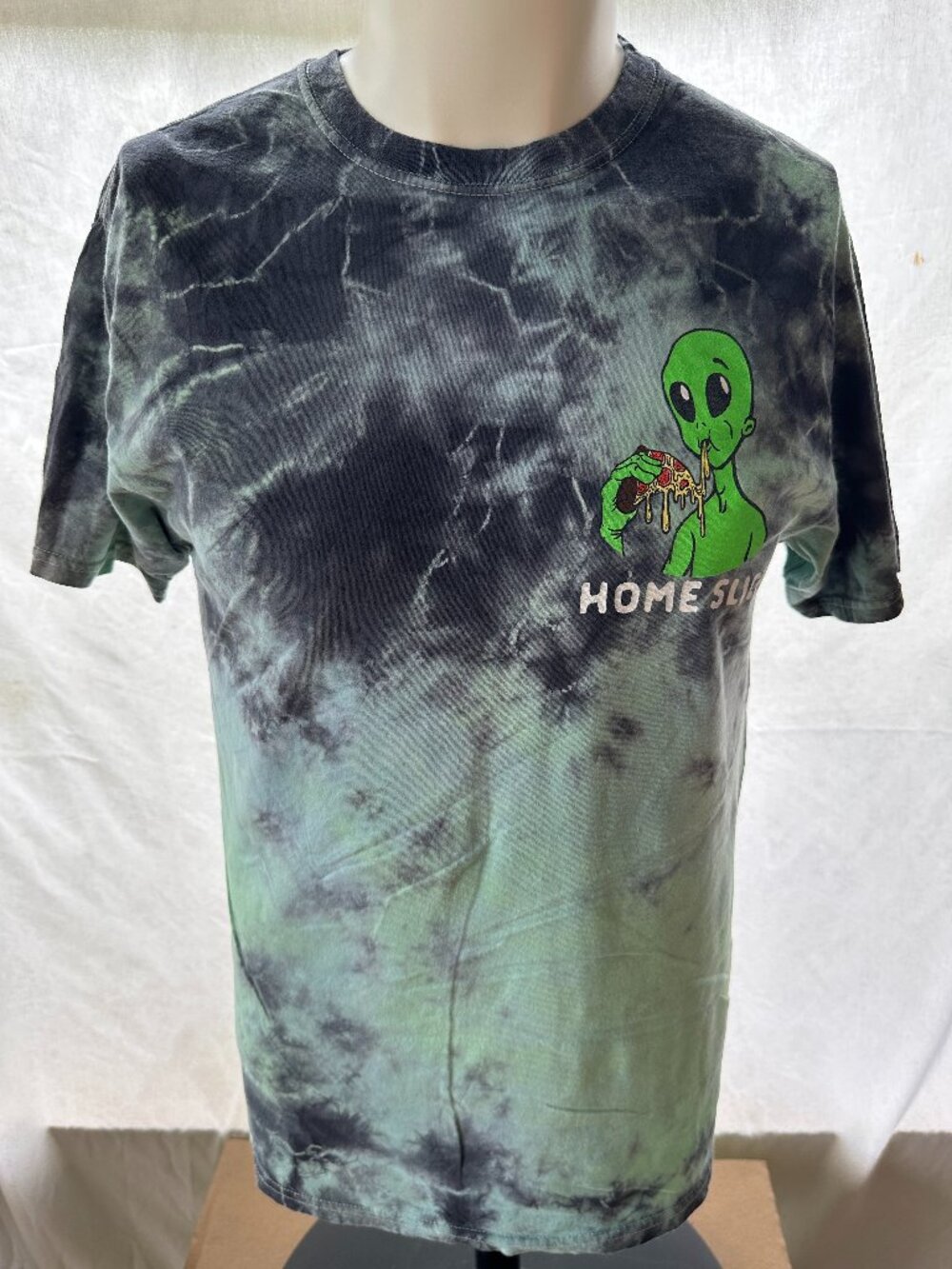 Homeslice Alien Pizza Thirty Single Men's Green Tye Dye Shirt Medium